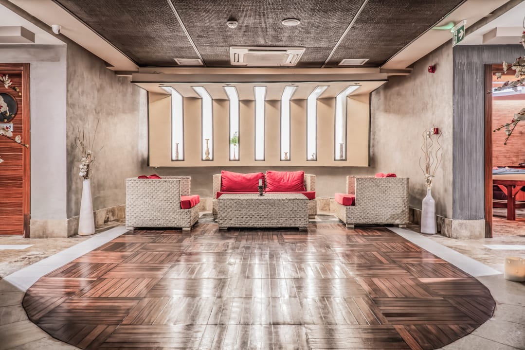 Lobby Royal Wings Hotel