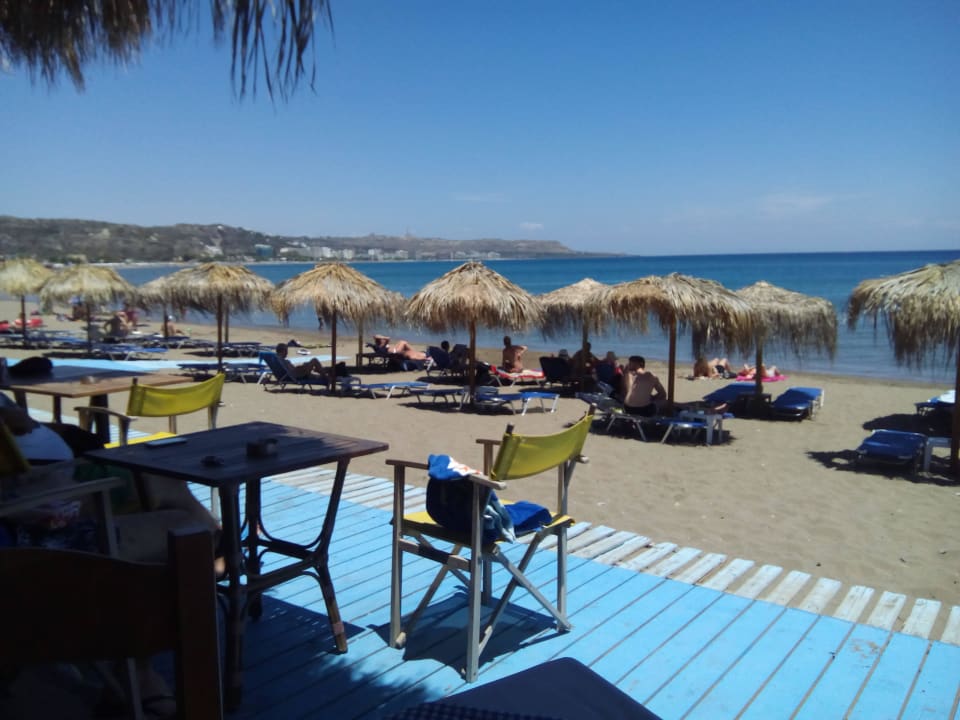 Strand mittags Hotel Aquarius Beach