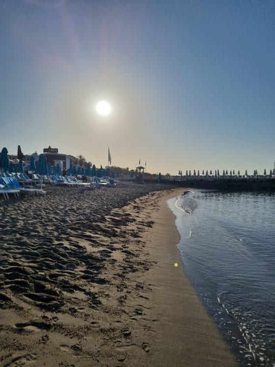 Strand Granada Luxury Beach