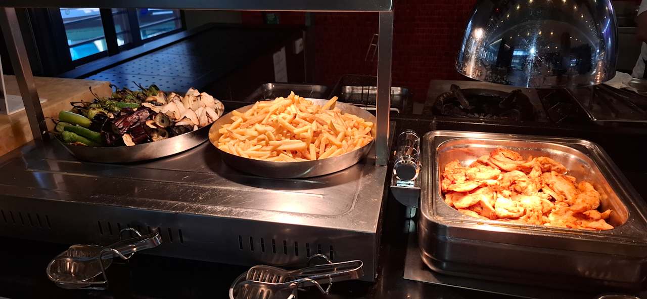 Gastro Limak Lara Deluxe Hotel & Resort