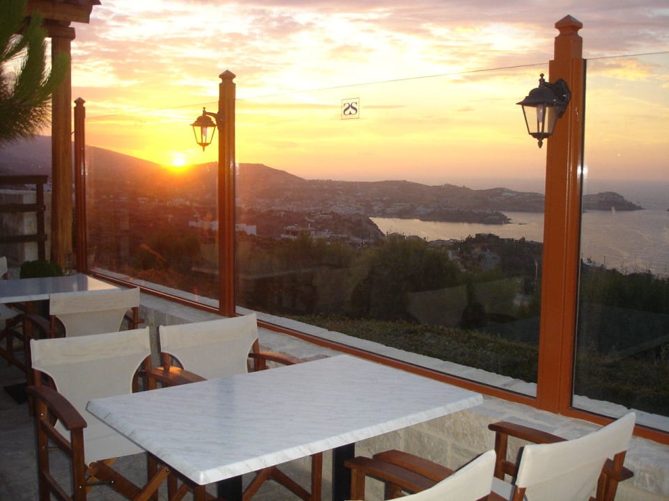 View from Restaurant Spiros & Soula Apartments