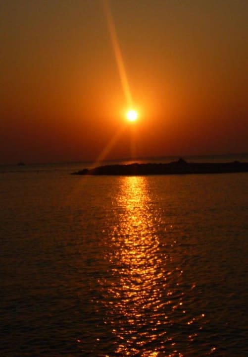 Sonnenaufgang Arabia Azur Resort