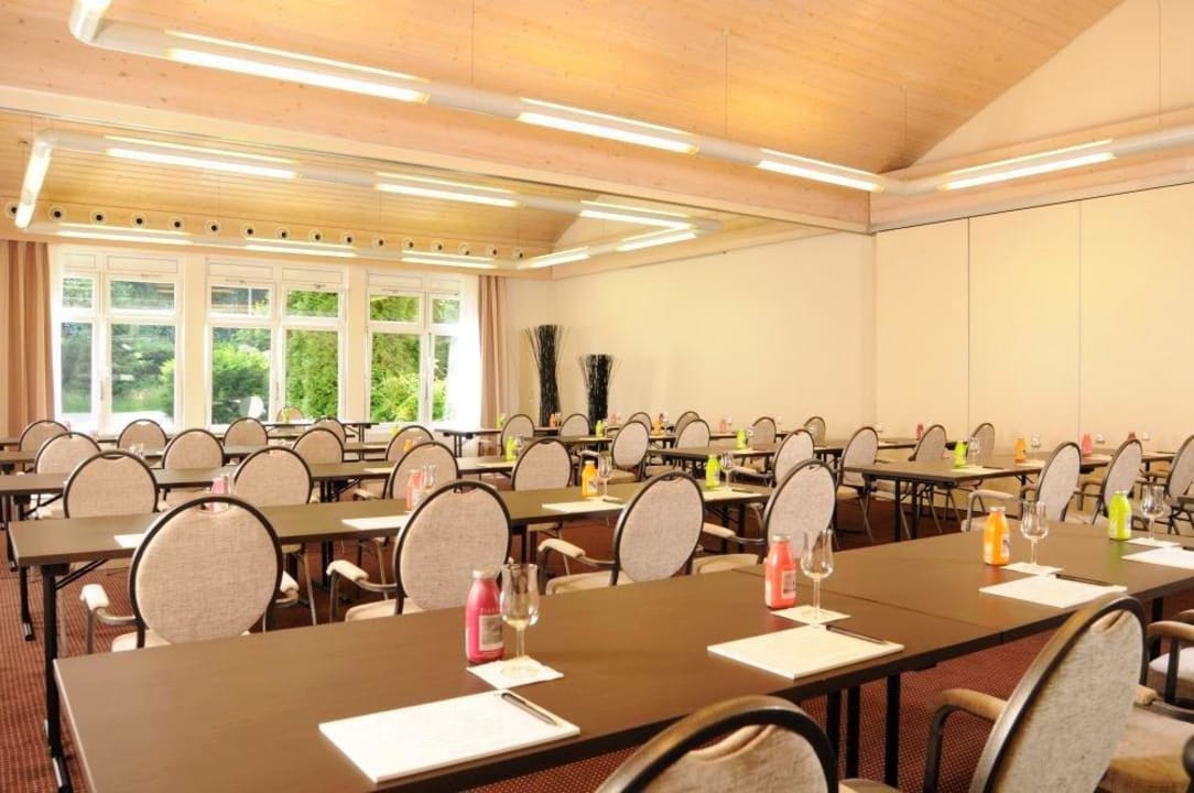 Tagungsraum "Neunmalvierzehn"   Hotel Friends Mittelrhein