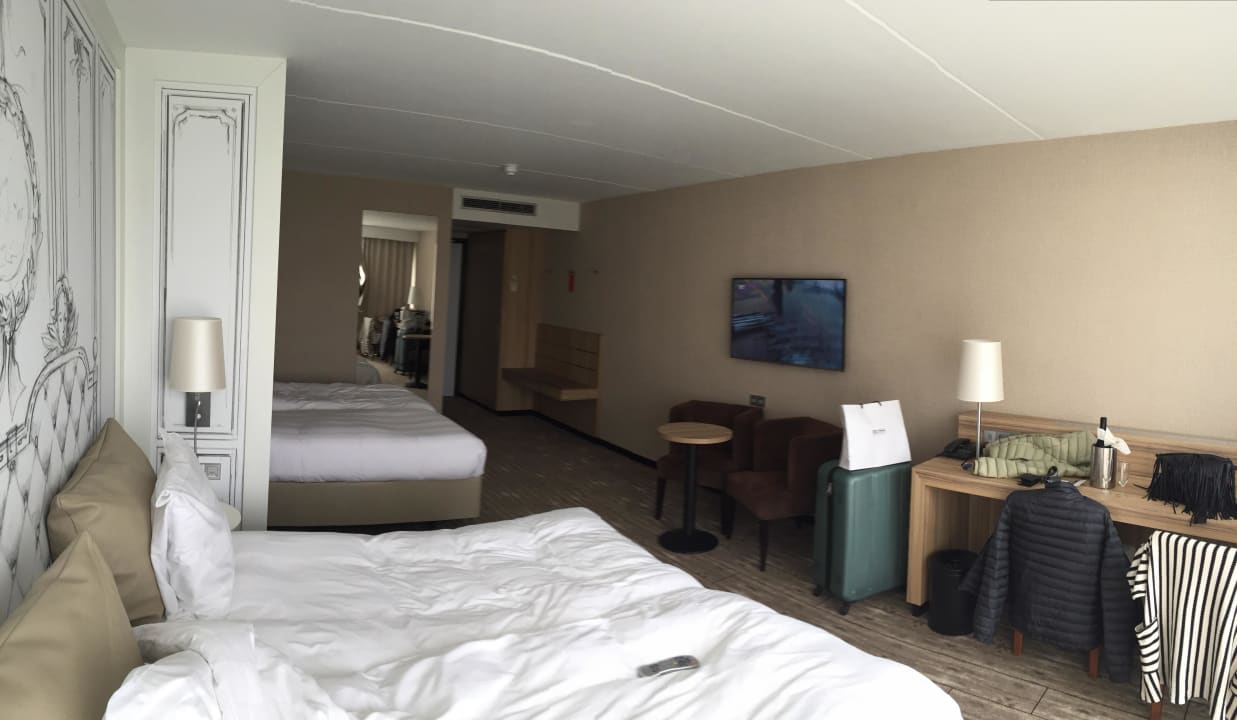 4 Bettzimmer Van der Valk Hotel A4 Schiphol