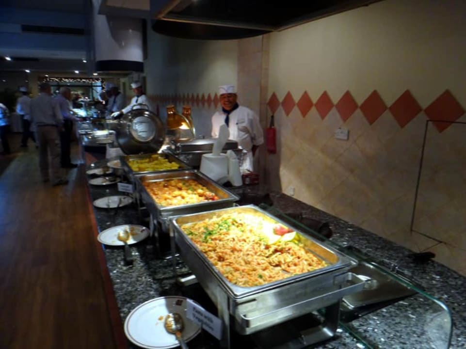 Büfett Constantinou Bros Athena Beach Hotel