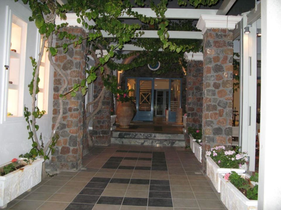 Eingang über das Venus Afroditi Afroditi Venus Beach Hotel & Spa