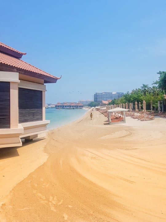 Strand Anantara The Palm Dubai Resort