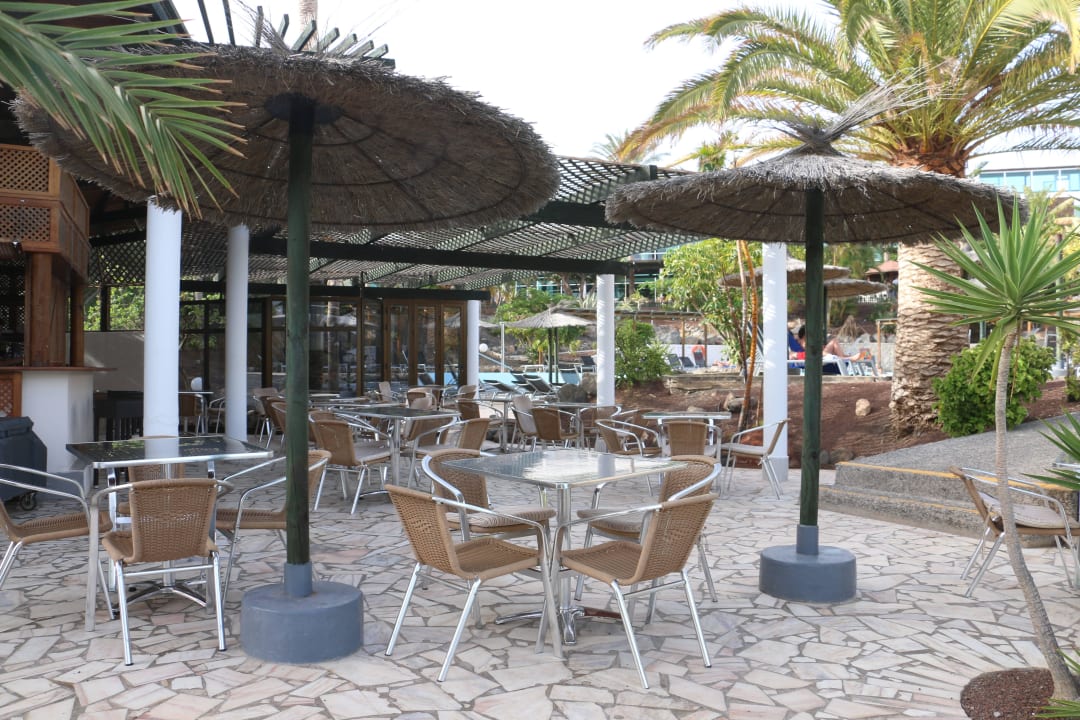 Blick auf Poolbar allsun App.-Hotel Esquinzo Beach