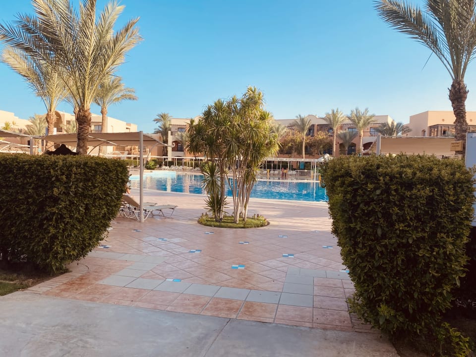 Pool Jaz Makadi Saraya Resort