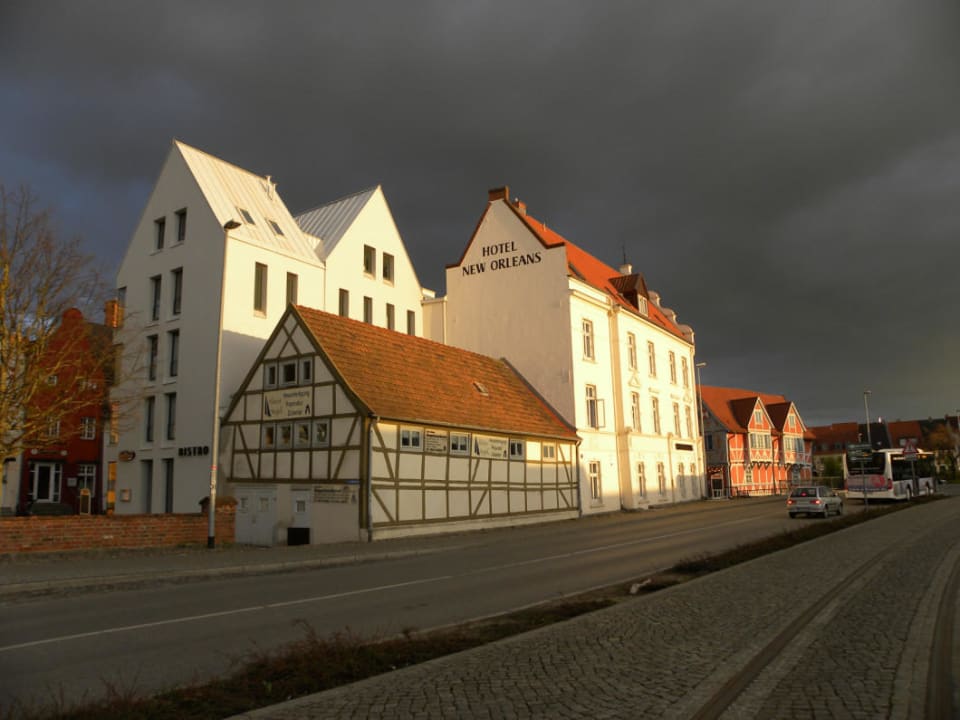 Hotel New Orleans, Wismar Hotel New Orleans