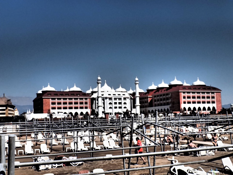 Blick auf das Hotel Royal Taj Mahal Hotel