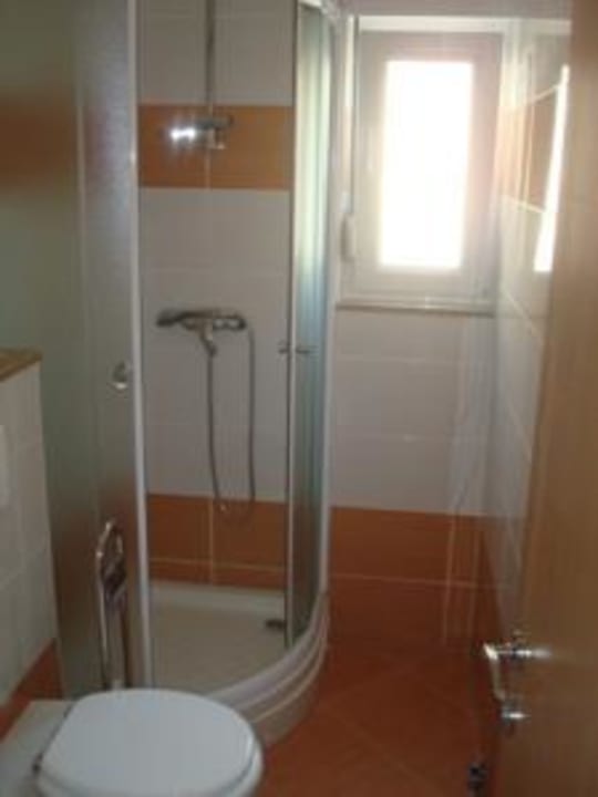 Studio 2. Badezimmer Hotel Villa Mikrut