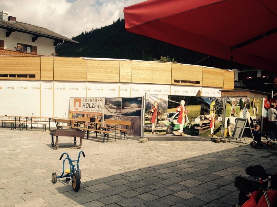 Blick auf den Speisesaal  Gut Wenghof - Family Resort