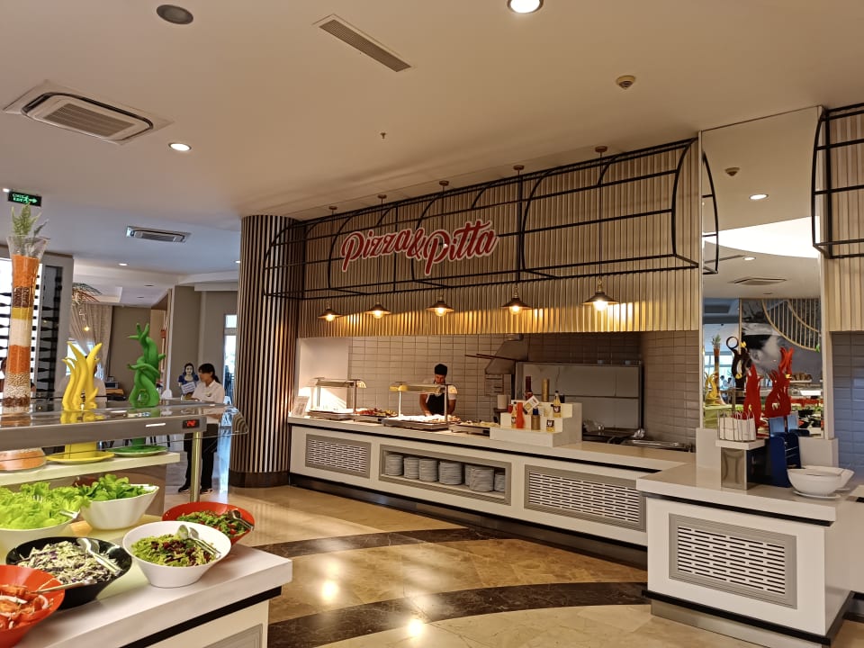 Gastro Seaden Sea World Resort & Spa