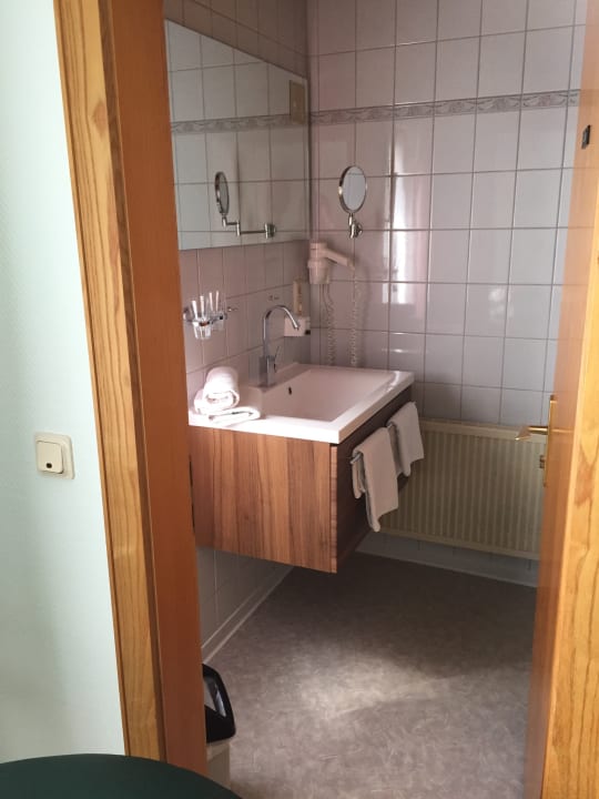 Zimmer Hotel Gast-und Weinhaus Burkard