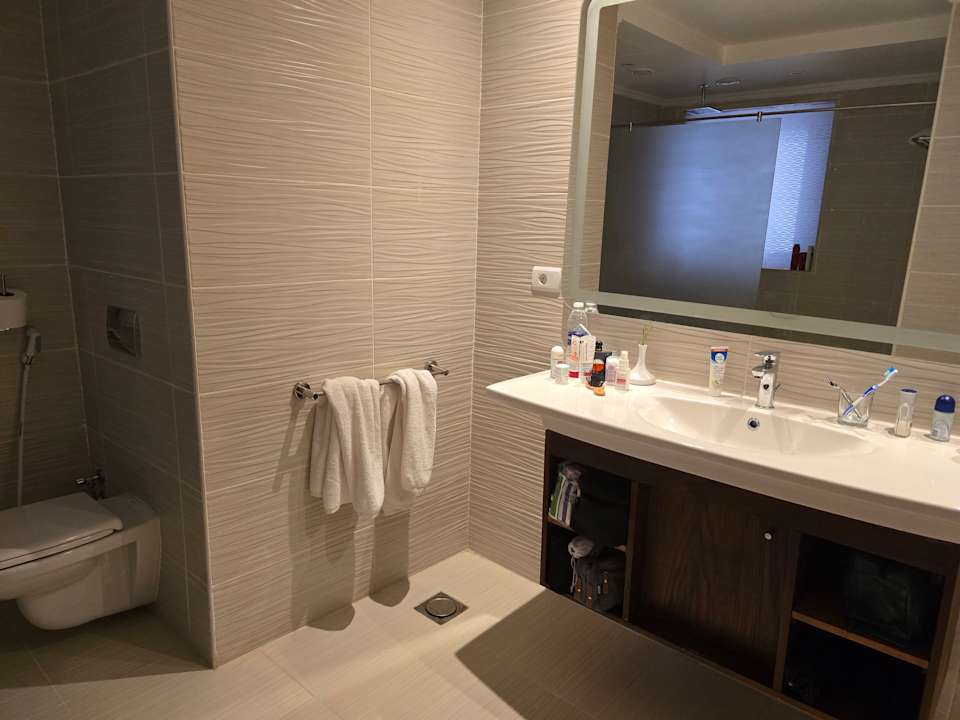 Zimmer Diamond Beach by Pearl Resort