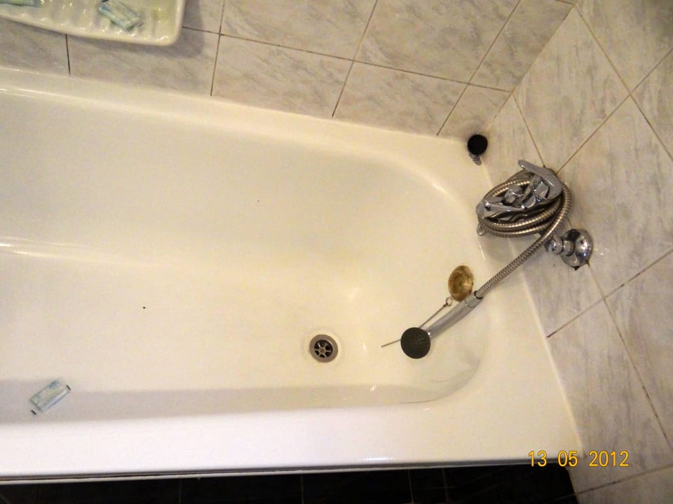 Badewanne Days Inn Hotel & Residence