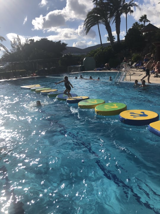 Pool ROBINSON ESQUINZO PLAYA