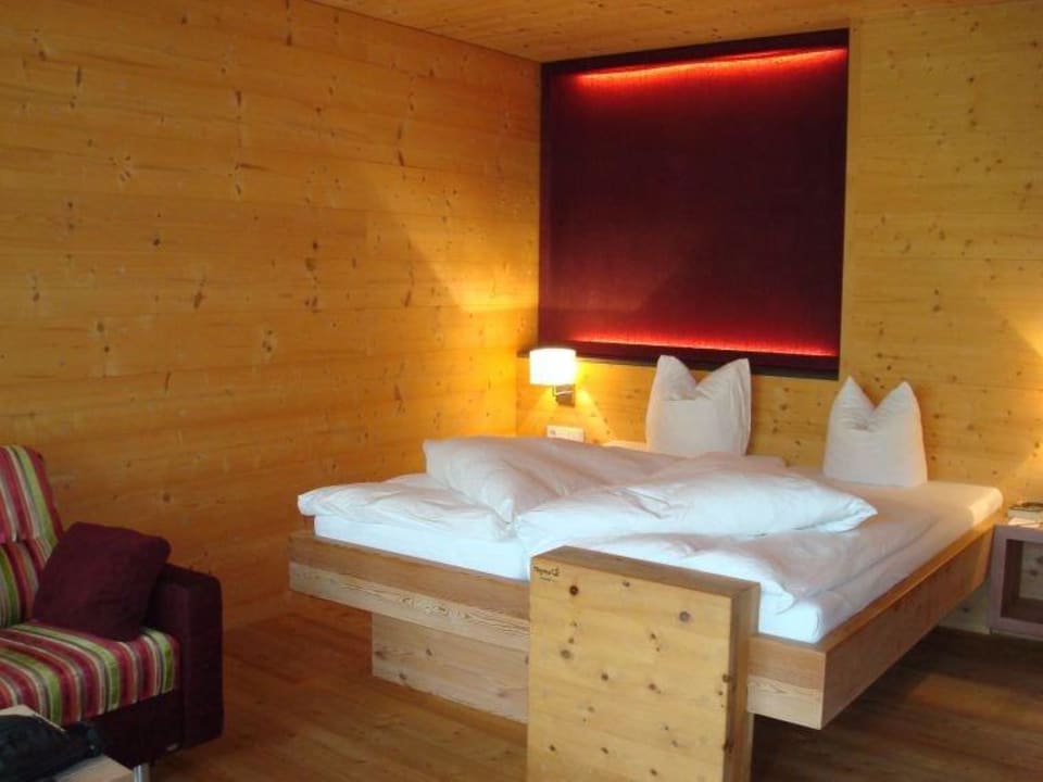 Junior Suite Klein Eden Holzhotel Forsthofalm