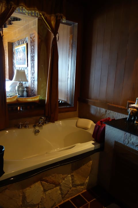 Badezimmer Santhiya Koh Phangan Resort & Spa