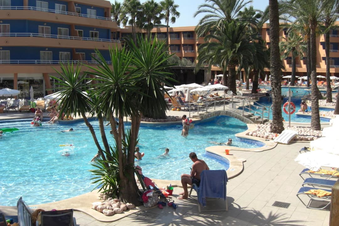 Großer Pool  Iberostar Waves Playa de Muro