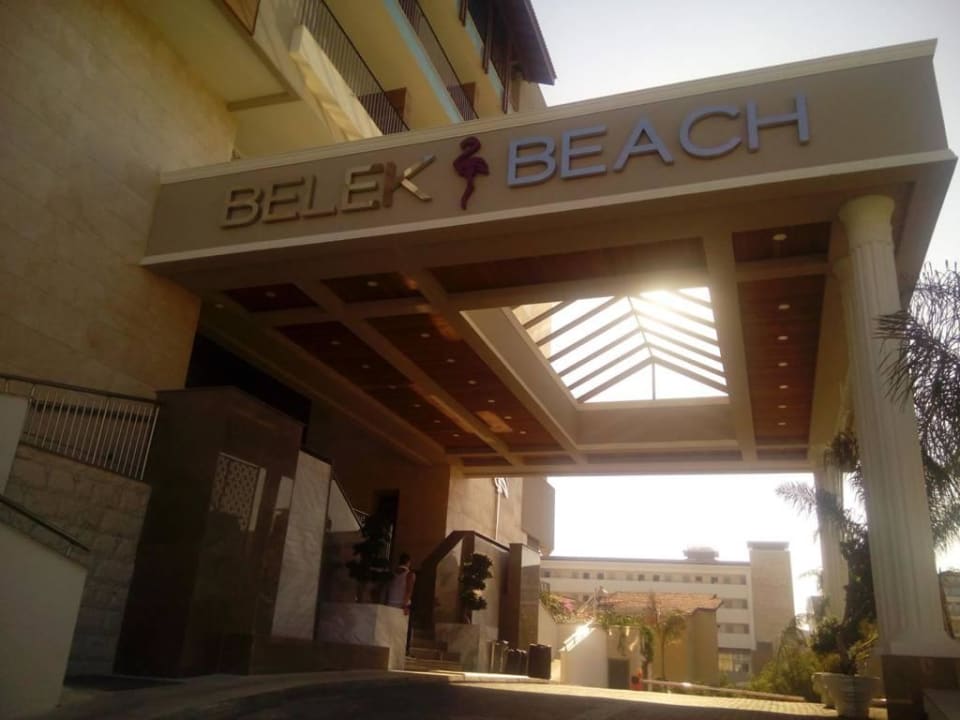 Einfahrt Belek Beach Resort Hotel