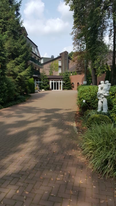 Außenansicht Waldhotel Tannenhäuschen
