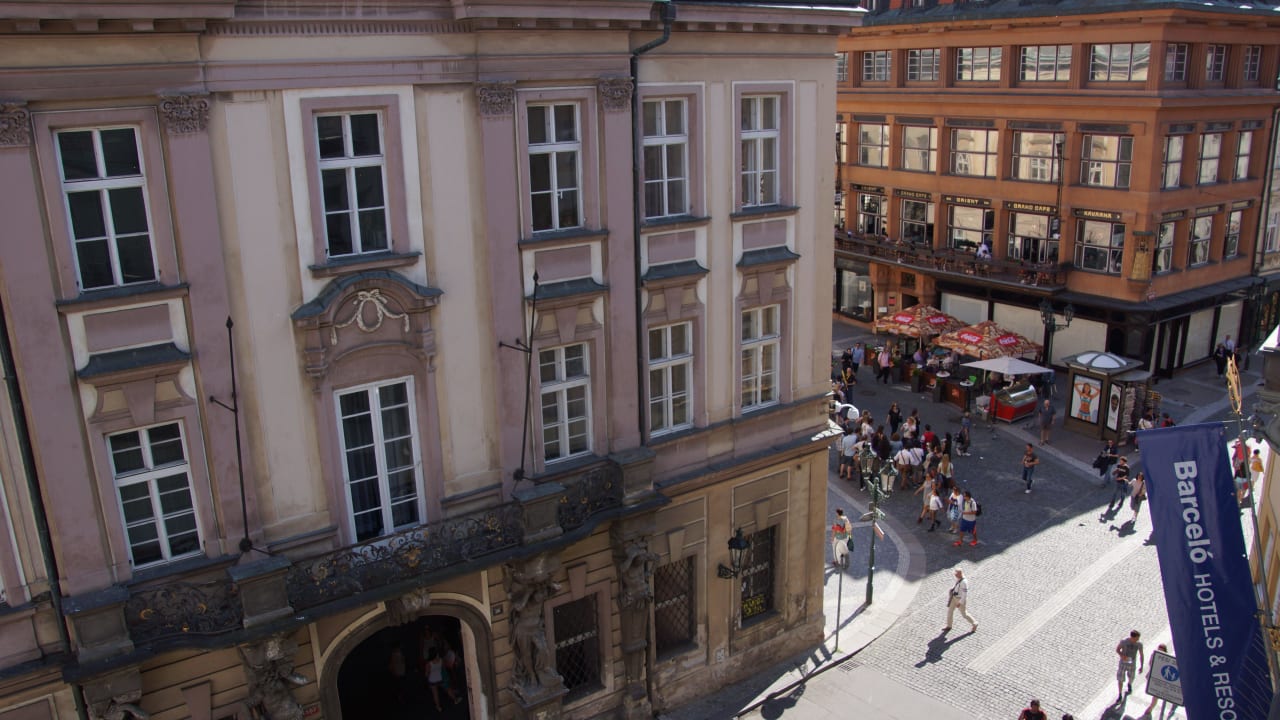 Blick zur Altstadt Hotel Golden Angel