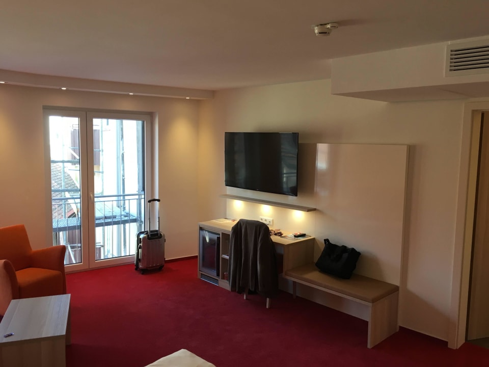 Hell und freundlich Hotel Adler - Paulas Alb
