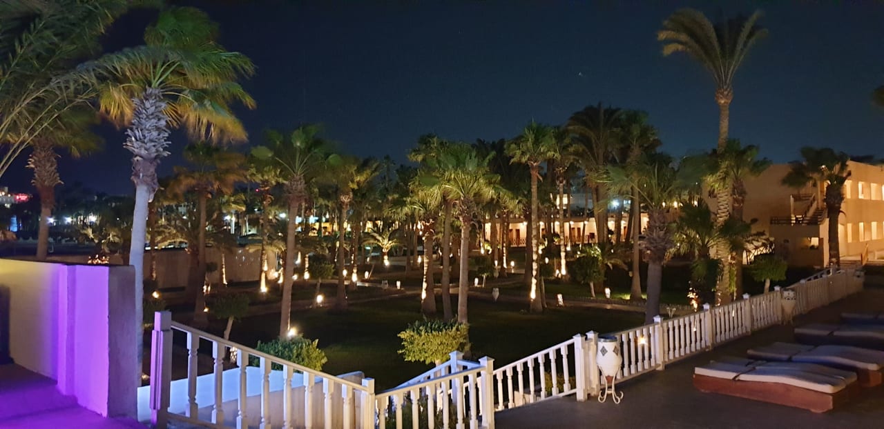 Gartenanlage Meraki Resort (Adults Only)