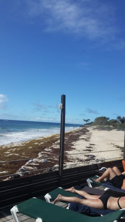 Blick zum Strand Hotel Silver Point