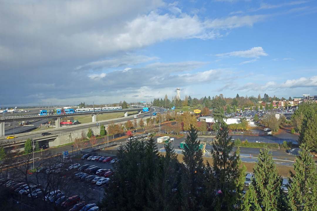 Ausblick vom Zimmer 1024 Crowne Plaza Seattle Airport