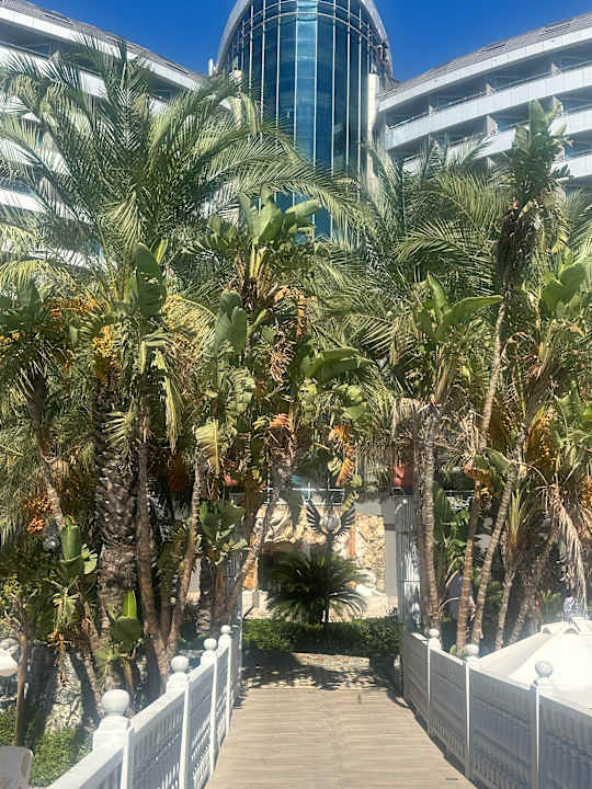 Gartenanlage Royal Wings Hotel