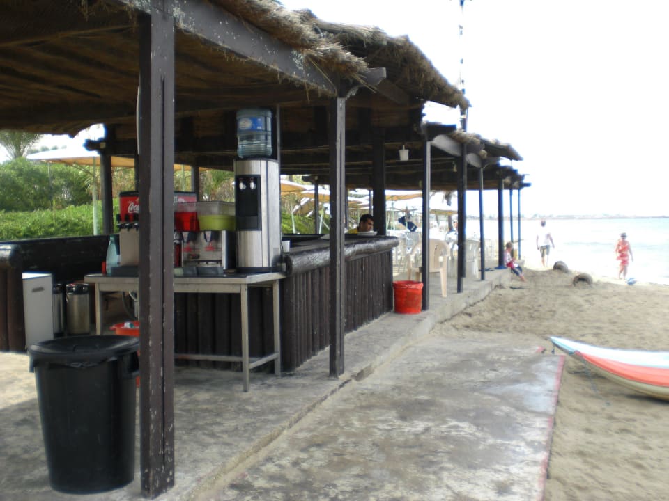 Selbstbedienung Hotel El Mouradi Skanes Beach
