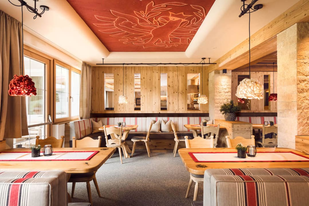 Tiroler Stube Vitalhotel Edelweiss