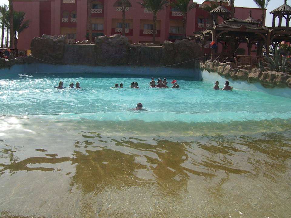 Бассейн с волнами Pickalbatros Aqua Park Resort - Hurghada