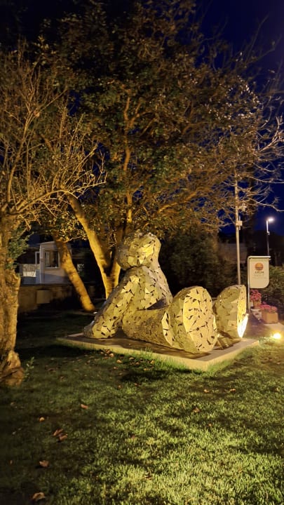 Gartenanlage Arum Barut Collection