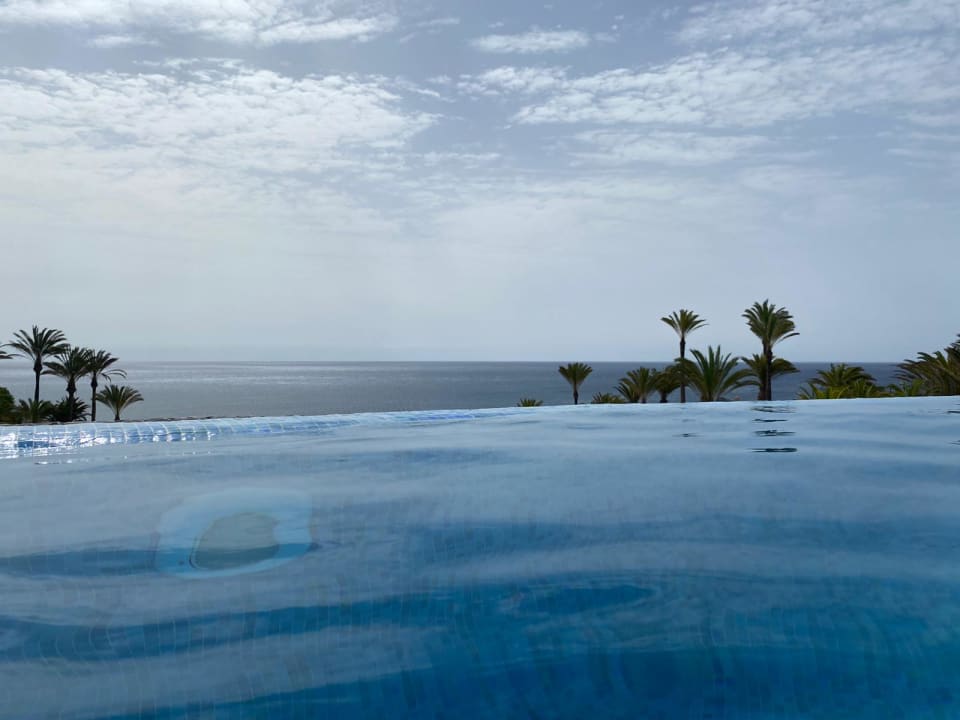 Pool R2 Rio Calma Hotel & Spa & Conference