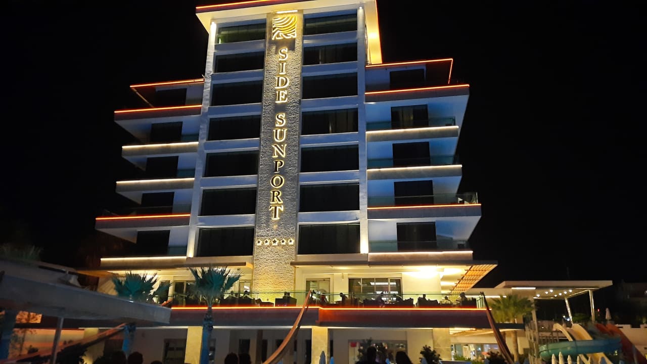 Lobby Side Sunport Hotel & Spa