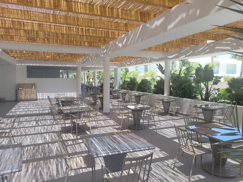 Gastro White Dreams Resort & Anex