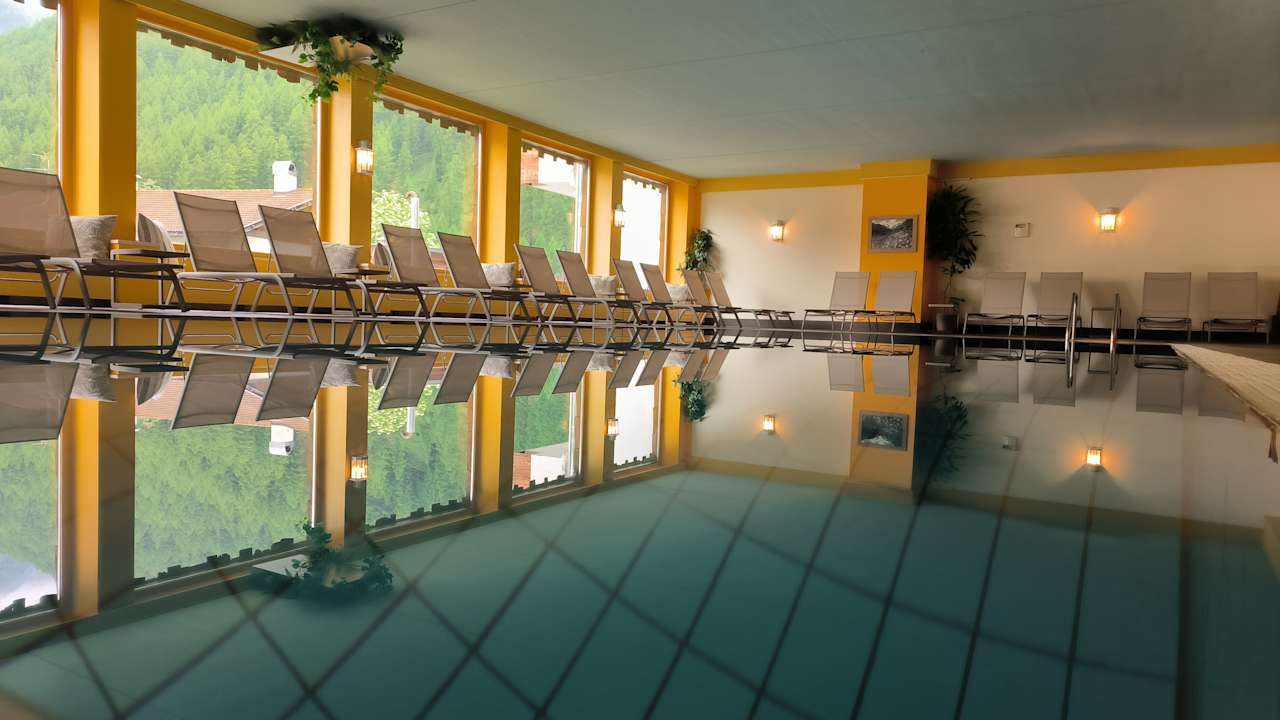 Pool Berghotel Tyrol