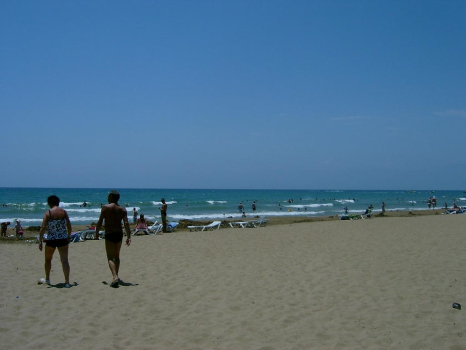 Schöner weitläufiger strand Hane Family Resort