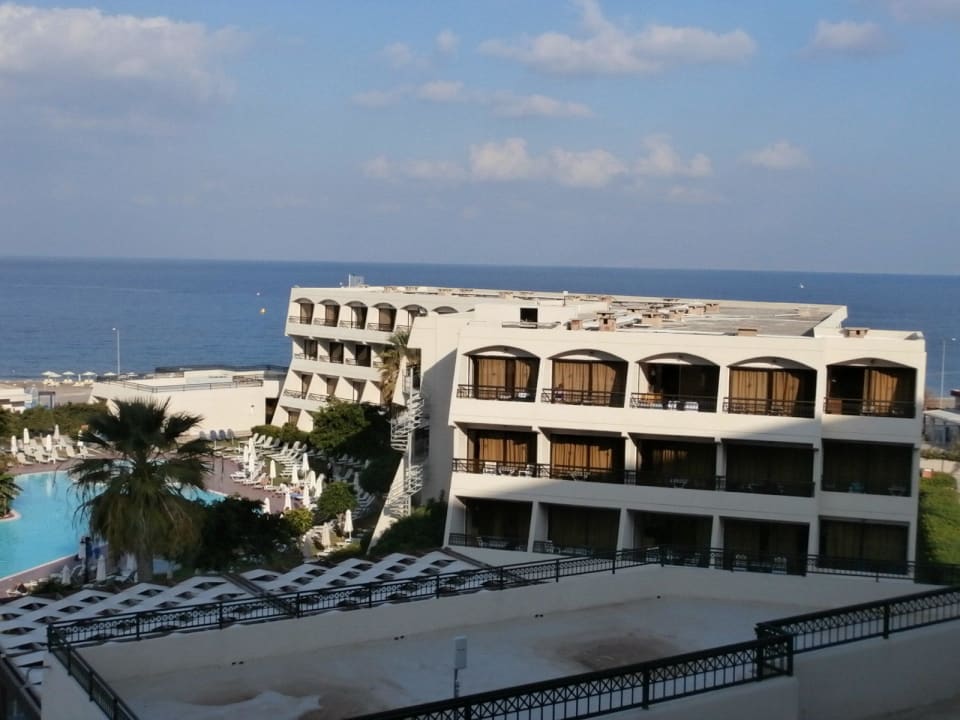 Widok z pokoju Sol Cosmopolitan Rhodes