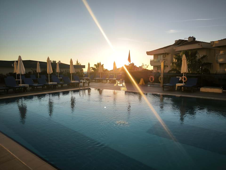 Pool Dream Family Club