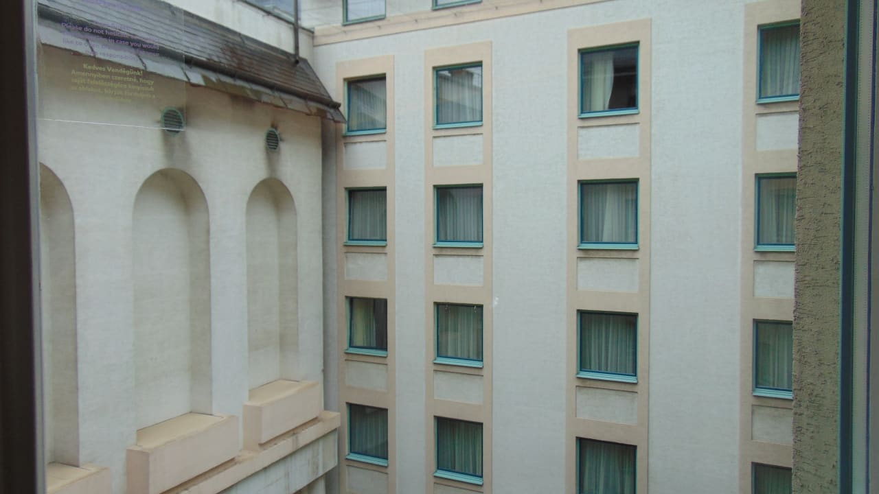 Ausblick Mercure Budapest Korona Hotel