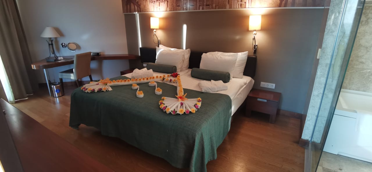 Zimmer Commodore Elite Suites & Spa - Adults only