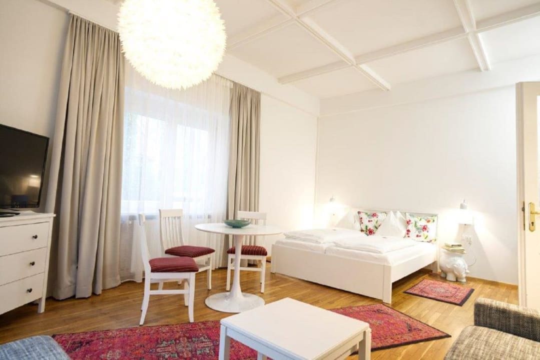 Zimmer Frühstückspension Athecada