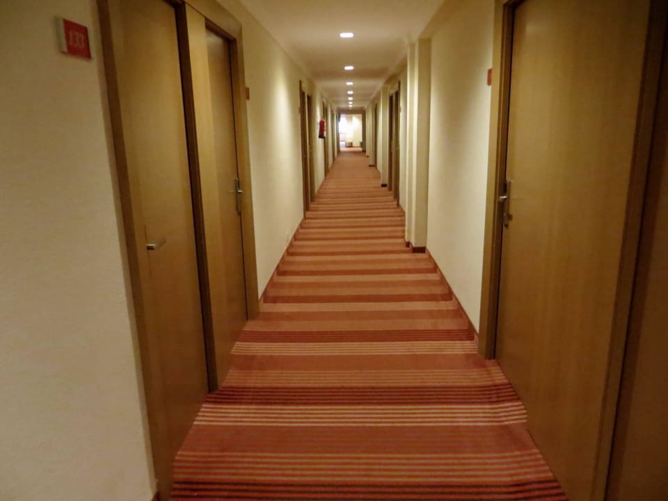 Flur Grupotel Aguait Resort & Spa - Adults only