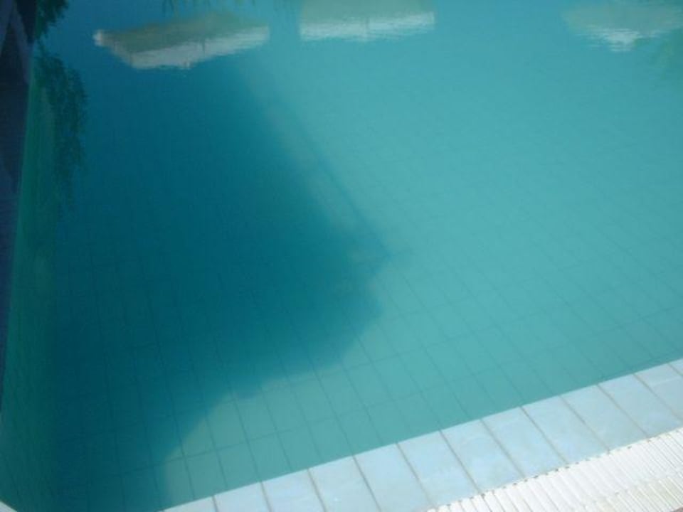 Pool Belussi Beach Hotel Belussi Beach