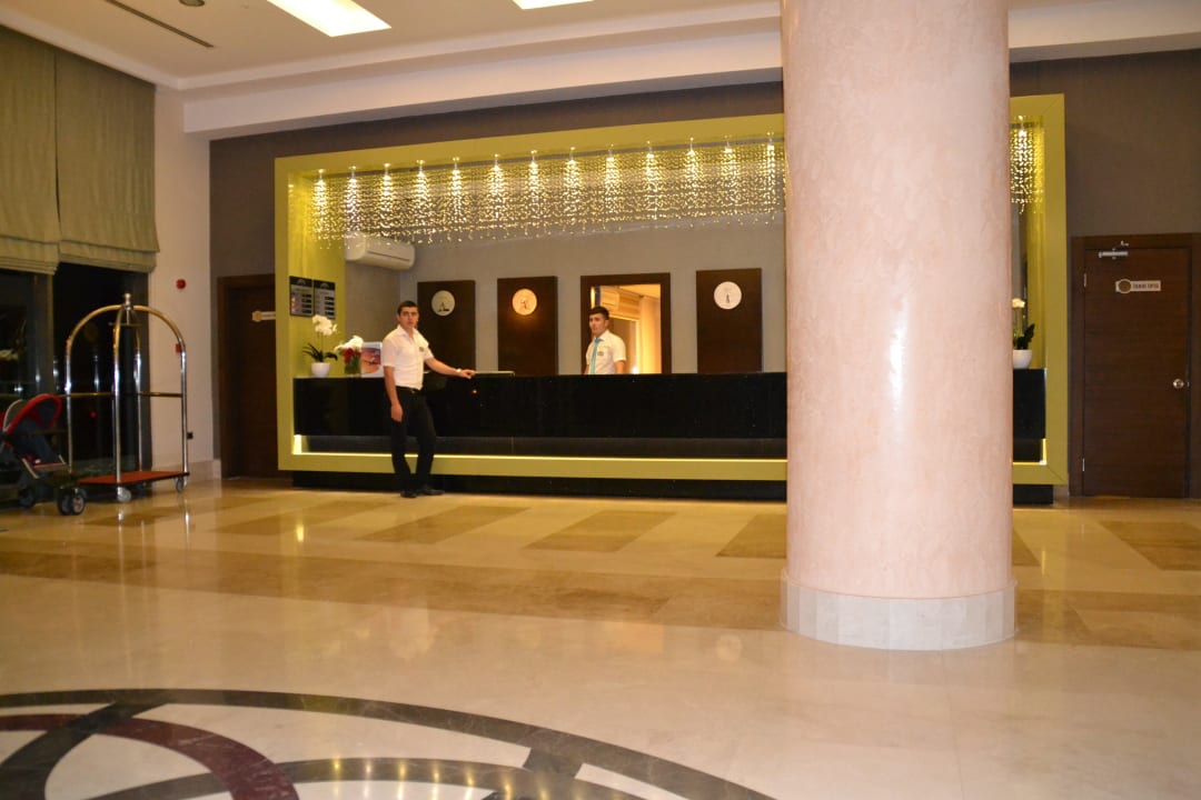 Ресепшен Linda Sunny Beach Hotel & Spa